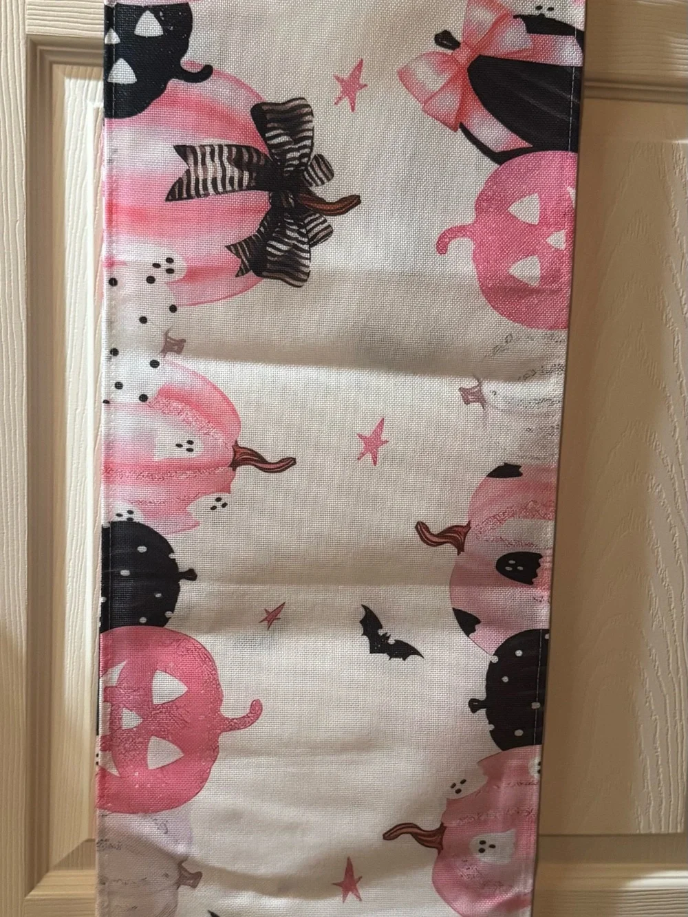 NWT Pink & Black Pumpkin Halloween Table Runner, 13x72